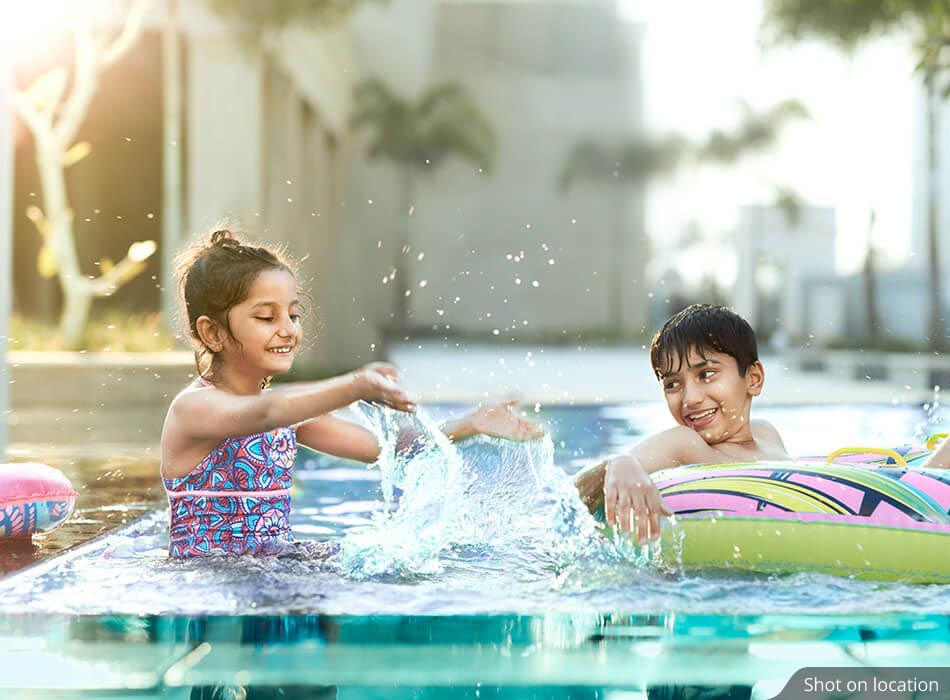 Swimming Pool in Cottages by House of Hirandani in Devanahalli, Bengaluru