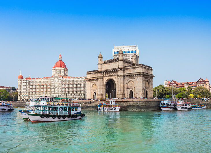 Places to Visit in Mumbai - Gate Way of India